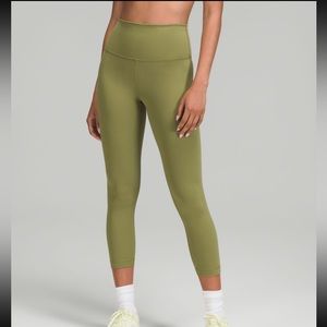 Lululemon wunder train crop leggings